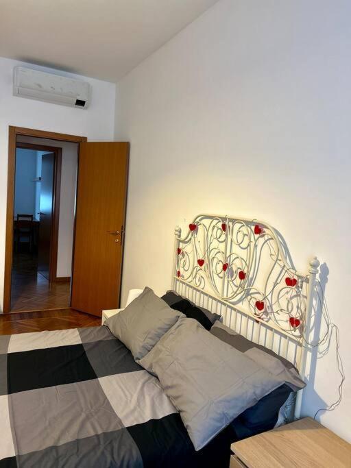 Porta Genova Suite Modern House ميلان المظهر الخارجي الصورة